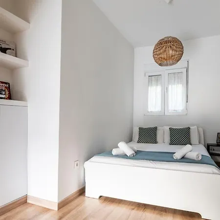 With A Large Patio Appartement Granada