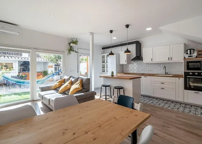 Appartement With A Large Patio *