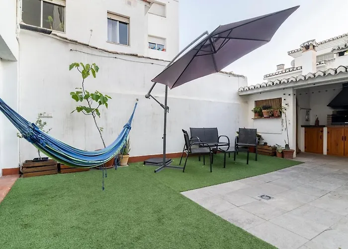 With A Large Patio Appartement *